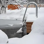 Jaeaegri Saunamaja 別荘