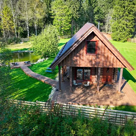 Jaeaegri Saunamaja Holiday home Parksi